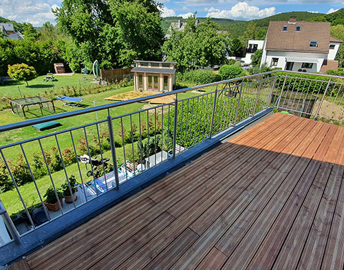 Geländer & Co. - Kretek Bauelemente GmbH & Co. KG